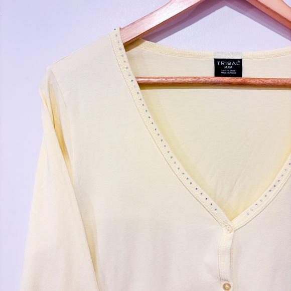 TRIBAL Pale yellow cardigan with rhinestones - Picture 2 of 8